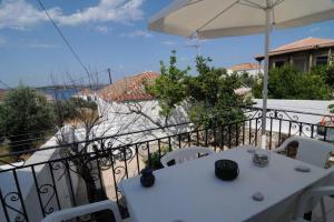 LOVELY QUIET HOUSE WITH GARDEN