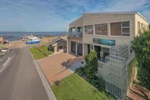 Slip-A-Way Lodge - Kleinbaai