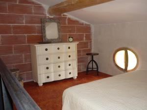 Maisons de vacances La Fontaine des Noyers : photos des chambres