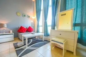 Luxury Escapes - Studio near Ibn Battuta Mall & Metro - MOG 193 Discovery Gardens - Dubai