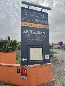Hotels Hotel Restaurant du Lauragais LOGIS DE FRANCE : photos des chambres