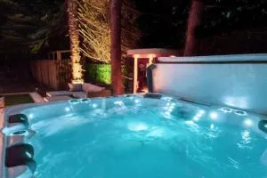 Pink Spa Nest - Rattray