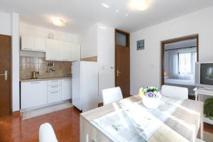 Apartment Drago *cosy & close to the beach!