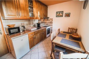 Apartma Rombon Brdo with Free Onsite Parking 