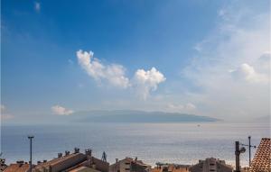 Lovely Apartment In Rijeka With House Sea View