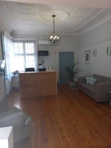 Triple9 Hatfield Guesthouse