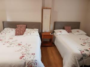 B&B / Chambres d'hotes Hameau des Essarts : photos des chambres