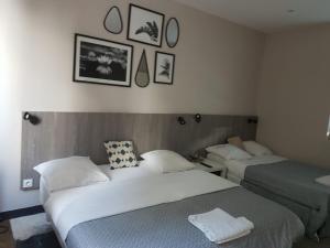 B&B / Chambres d'hotes Hameau des Essarts : photos des chambres