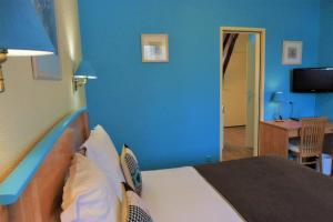 Hotels Auberge De Launay : photos des chambres