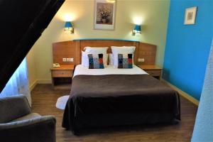 Hotels Auberge De Launay : photos des chambres