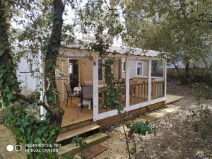 Campings Le Domaine des Pins : photos des chambres