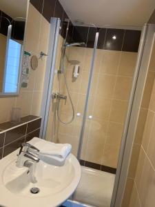 Hotels Hotel de Champagne : photos des chambres