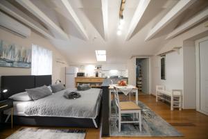 Studio "CENTAR 1"-50m2