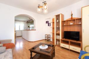2-Bedroom Krk Apartment - Near Krk Beaches & Town!
