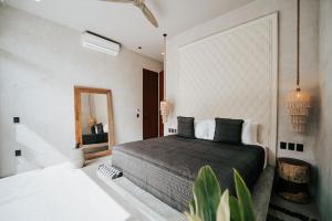 Kings Mansion for 26 guests!