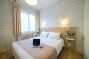 Hotels The Originals Boutique, Hotel Normandie, Auxerre : photos des chambres