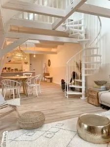 SOLEY - Stylische Ferienwohnung idyllisch gelegen - Bernstadt