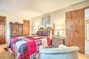 Haines Falls Getaway with Catskill Mtn Views!