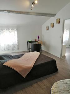 Appartements HELTY T2, logement neuf, tout equipe coeur du village, parking gratuit : photos des chambres