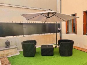 Villas Villa 2 chambres Netflix - Wifi - Parking - Terasse : photos des chambres