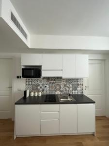 The Small White House In Milan