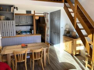 Résidence Les Arolles - Studio mezzanine 4 personnes 3 exposé Sud MAE-6264