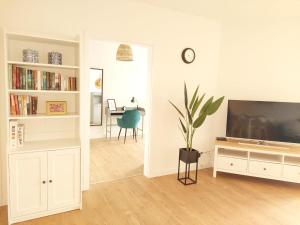 Apartament Pinea 410 Pobierowo przy plaży bezpłatny dostęp do basenu i saun 100m od głównej promenady, bezpłatny strzeżony parking!