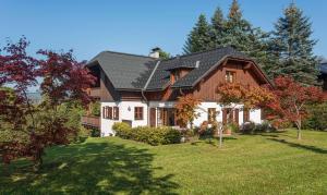 Landhaus Alte Salzstraße - Your Austrian Home