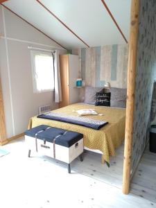 B&B / Chambres d'hotes Chambre Mobi-Loft cosy sauna ,douche hammam : photos des chambres