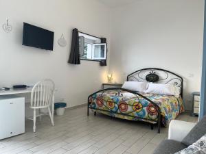 Double Room with Balcony and Sea View