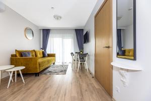 Victoria Apartments - Center