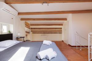Calypso Apartment by Konnect, Corfu Old Town