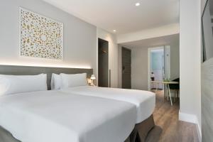 Superior Double Room room in Niu Barcelona Hotel
