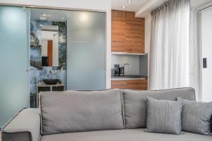 Stylish Living-Parthenon