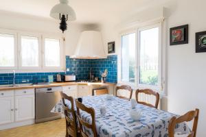 Jolie maison pour 10 personnes avec jardin