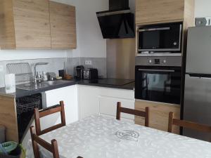 Appartements T2 Cabine, au coeur de la foret, vue magnifique : photos des chambres