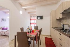 Rosy Appartamento con Terrazzo