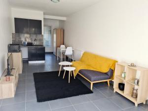 Appartements Jolie studio au calme avec jardin privatif. : photos des chambres