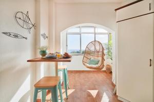 Infinite Ocean View w Free Parking By TimeCooler