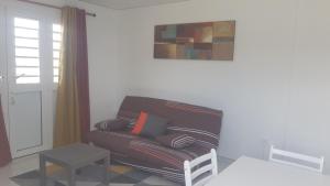 T2 en résidence chez l'habitant - Ubytování bez kategorie ve městě Ducos