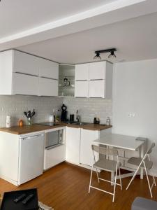 Les Rives Saint Symphorien, appartements meubles : photos des chambres