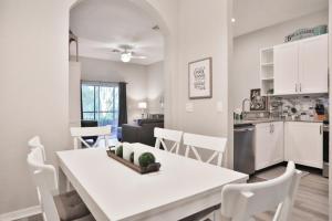 Bahama Bay Resort 18702