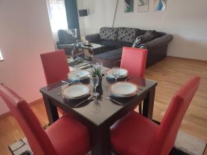 Antoni Apartment