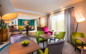 Hotels Hotel Acanthe - Boulogne Billancourt : photos des chambres
