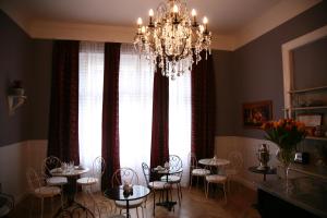 Hotel-Maison Am Olivaer Platz