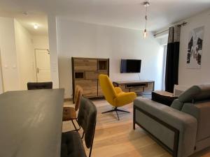 Plein centre, T3 5P totalement rénové 55m2. WIFI