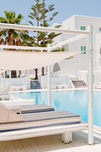 Daedalus Hotel Santorini Greece