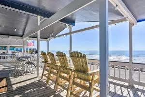 Deck and Gulf Access Surfside Beach Home! - Surfside Beach