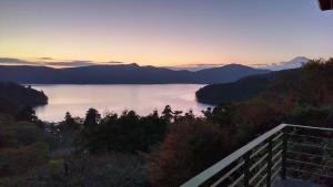 VILLA HAKONE湖空
