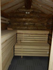 Lodges Les Grangeonnes, gites nature, piscine, sauna pour accueil familiale ou de groupe : photos des chambres